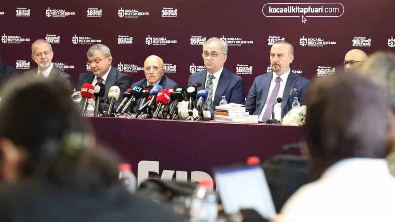 Türkiye'nin en büyük Kitap Fuarı olma özelliğini taşıyan 16. Uluslararası Kocaeli Kitap Fuarı'nın tanıtım toplantısı ger