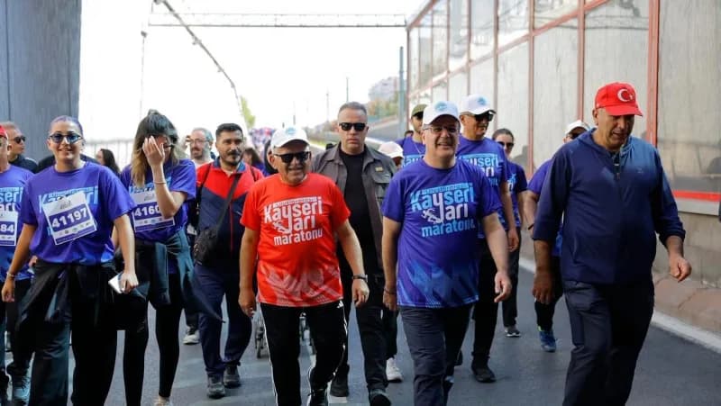 Kayseri Büyükşehir Belediyesi tarafından 'bir Maratondan Daha Fazlası' sloganı ve 10 Bin sporseverin katılımıyla bu yıl