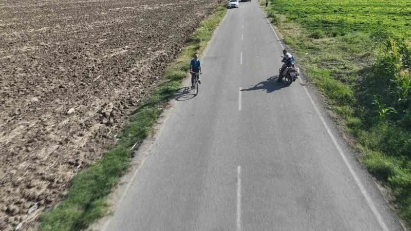 Hatay’da yaşayan 85 yaşındaki Hacı Bayram Yıldız, yaklaşık 35 yıldır bisiklet kullanarak işe, camiye ve çevre mahalleler
