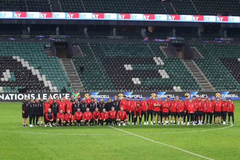 A Milli Futbol Takımı, UEFA Uluslar a Ligi 1. Grup ilk maçında yarın Fransa ile oynayacağı maç öncesi Kocaeli Stadyumu'n