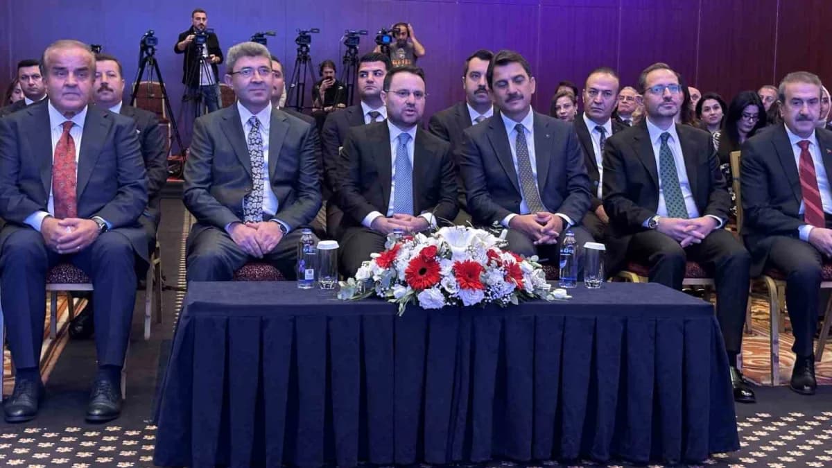 Adalet Bakanı Akın Gürlek, HSK tarafından İstanbul'da düzenlenen Yargının Etkinliği İzleme ve Değerlendirme Toplantısı'n