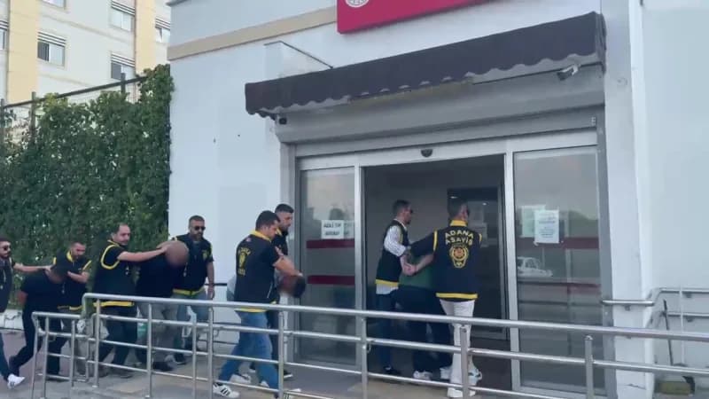 Olayla ilgili 4 kişi gözaltına alınırken Silahlı kullandığı değerlendirilen Derman u. Ve Erden ç. Çıkarıldığı mahkemece