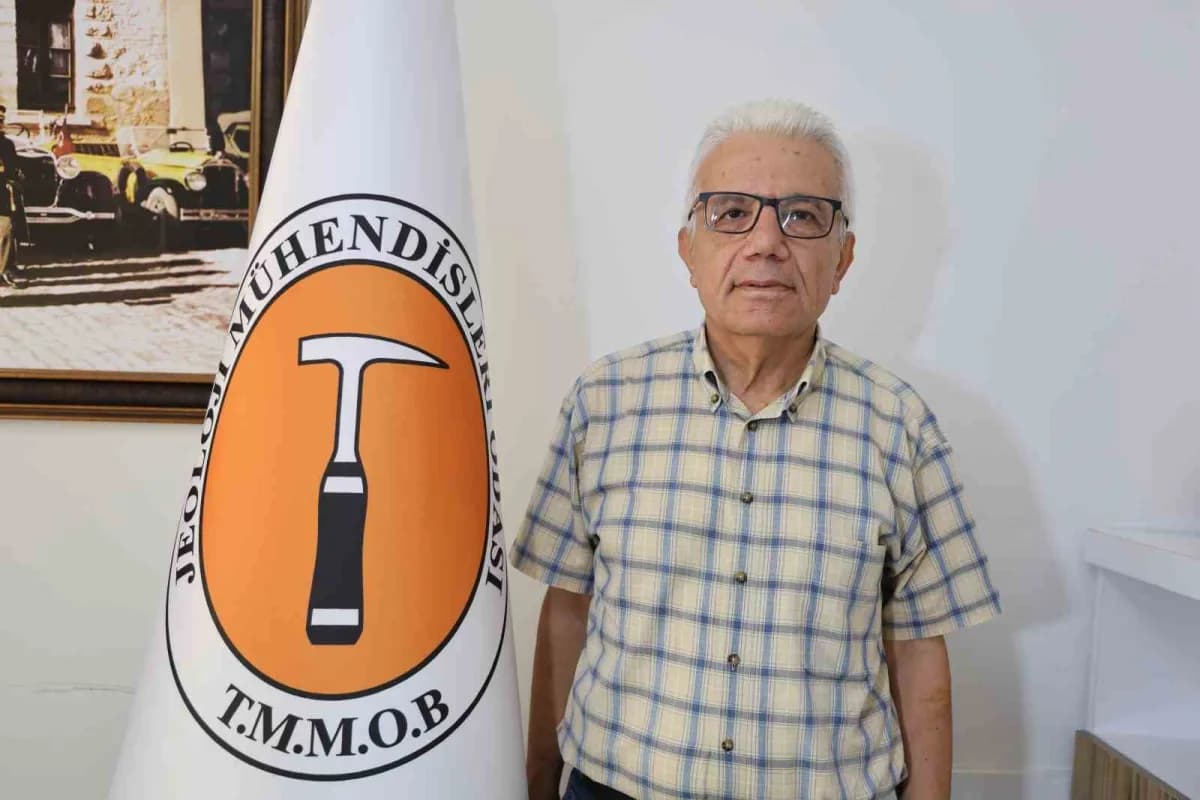 Türkiye Mühendis ve Mimar Odaları Birliği (TMMOB) Jeoloji Mühendisleri Odası Adana Şube Başkanı Dr. Mehmet Tatar, Saimbe