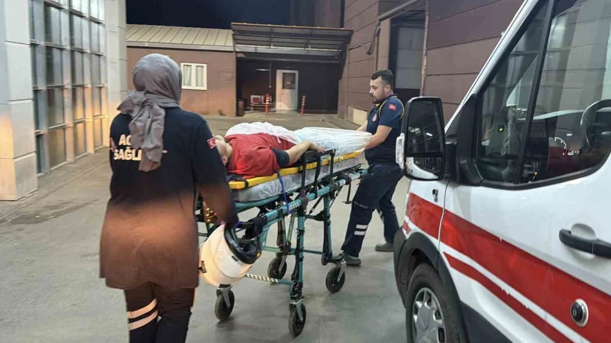 Adıyaman’da kontrolden çıkan motosikletin devrilmesi sonucu meydana gelen kazada 1 kişi yaralandı.