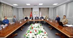 Adıyaman’da üniversitelerde huzur ve güvenlik toplantısına katılan yetkililer