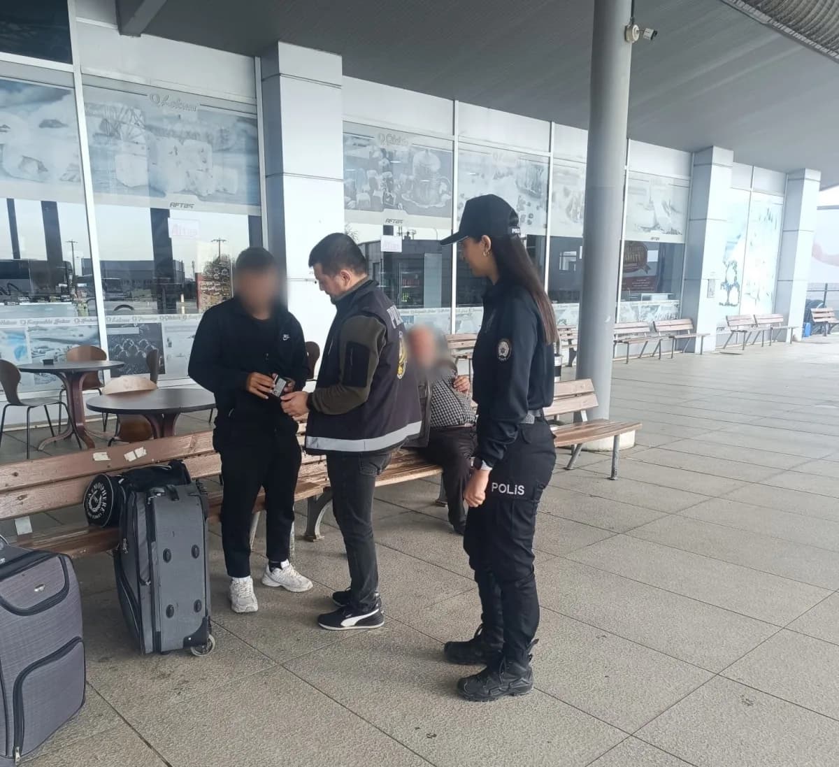 Afyonkarahisar'da eğitim ve öğretim ortamının huzur ve güven içerisinde sürdürülmesi amacıyla okul, park, bahçe ve işlet