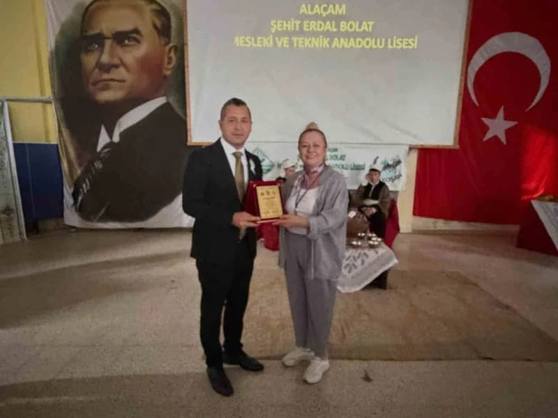 Samsun’un Alaçam ilçesinde Ahilik Haftası, davul ve zurna eşliğinde düzenlenen etkinliklerle coşkuyla kutlandı.