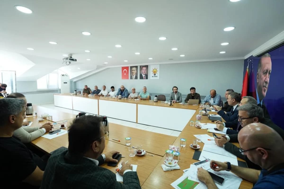 AK Parti İstanbul Tanıtım ve Medya Başkanlığı, İstanbul’un 39 ilçesinde mahalle bazlı İletişim stratejileri oluşturmak a