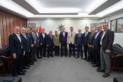 AK Parti Kayseri İl Başkanlığı’nda düzenlenen istişare toplantısından katılımcılar