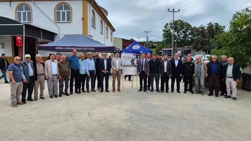 Samsun’un Alaçam ilçesinde Ahilik Haftası etkinlikleri kapsamında Sanayi Sitesi Fethi Kaya Camisi’nde cuma namazı öncesi