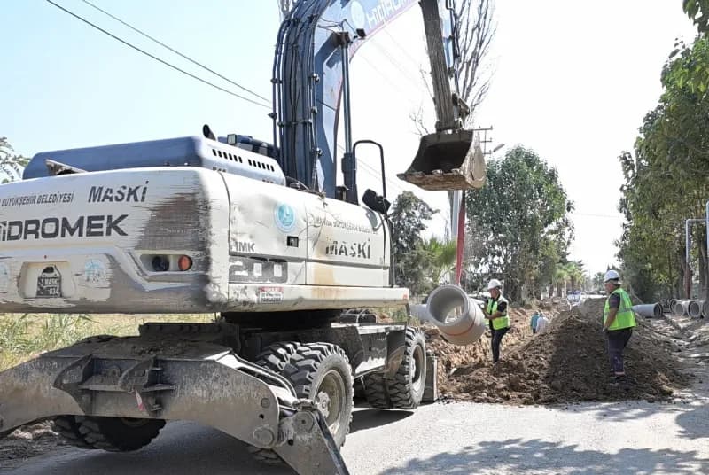 Manisa Su ve Kanalizasyon İdaresi (MASKİ) Genel Müdürlüğü, 17 ilçede altyapı çalışmalarını sürdürüyor.