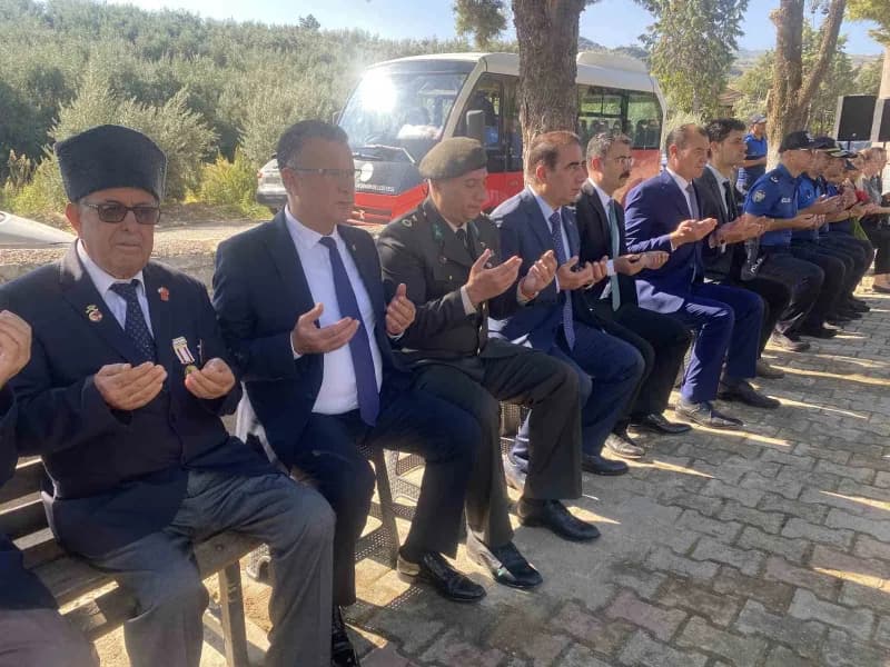 Manisa'nın Alaşehir ilçesinde 19 Eylül Gaziler Günü düzenlenen törenle Kutlandı.
