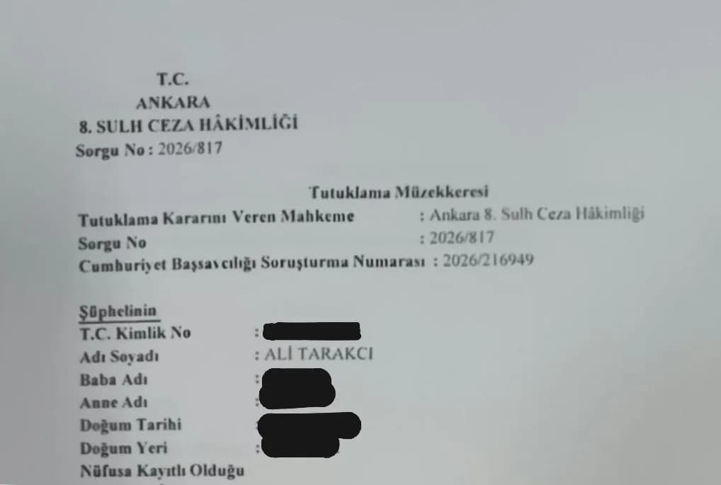 Ali Tarakcı'nın sosyal medya paylaşımı nedeniyle tutuklanmasıyla ilgili haber görseli