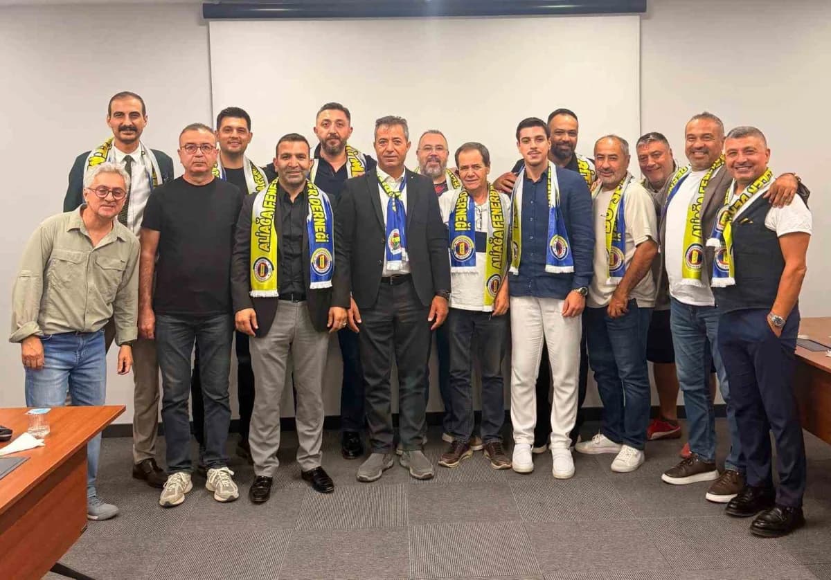 Aliağa Fenerbahçeliler Derneğinde Hamit Erdem yeniden başkan