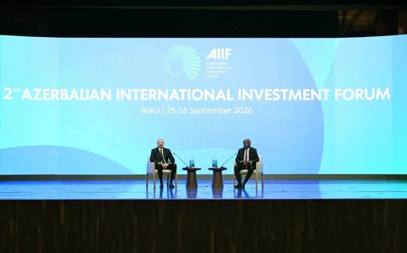 Azerbaycan Cumhurbaşkanı İlham Aliyev, Bakü'de 2. Uluslararası Yatırım Forumu'nda konuşma yaparken
