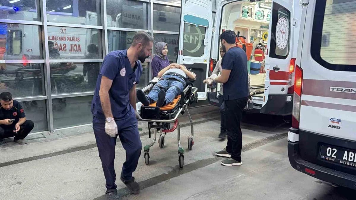 Adıyaman’da, devrilen ATV motorunun alkollü sürücüsü yaralandı.