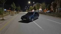 Eskişehir'de polis ekipleri trafik denetimi sırasında durdurulan otomobil