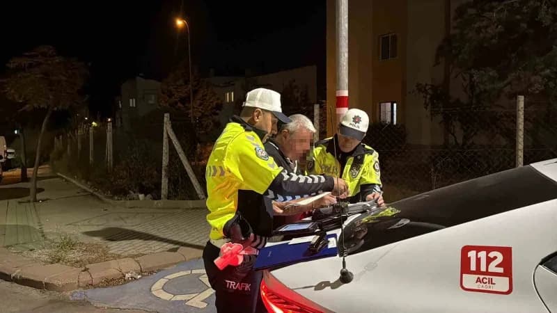 Eskişehir'de trafik denetiminde alkollü sürücüye ceza kesildi ve ehliyetine el konuldu