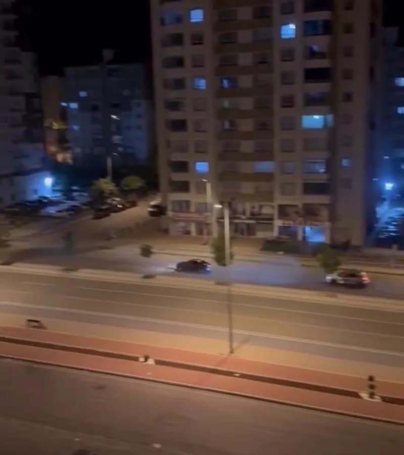 Kayseri’de polis ekiplerinin ‘dur’ ihtarına uymayan sürücü uzun süren kovalamaca sonucu yakalandı. Yapılan kontrollerde,