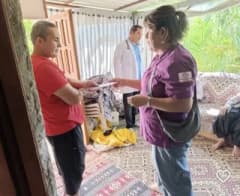 Gazipaşa İlçe Sağlık Müdürlüğü ekipleri Alzheimer hastalarını ziyaret ederek sağlık kontrolleri yapıyor