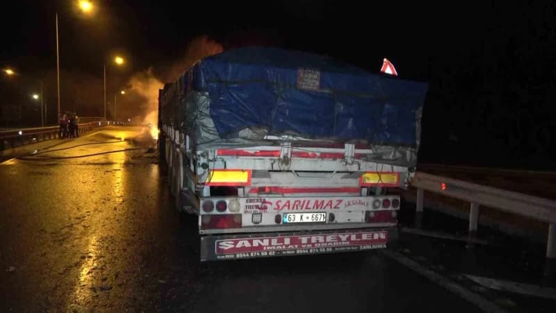 Yangına ilişkin inceleme başlatıldı.