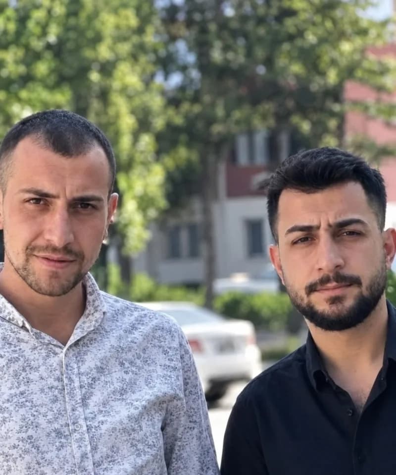 Mehmet Emre Çalı (Solda) ve Enes Çalı