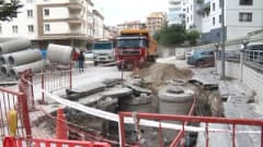 Ankara Keçiören Basınevleri Mahallesi Selçuklu Caddesi'nde altyapı çalışmaları nedeniyle oluşan çamur ve tozlu cadde gör