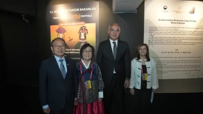 Ersoy, program kapsamında ‘Ankara Resimleniyor', ‘genç Sanat: 7. Afiş Tasarım Yarışması', ‘renklerin Buluşması ve İki Kü