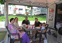 Antalya Konyaaltı Karavan Park’ta karavanlar ve kamp alanı, sonbaharda ziyaretçilerini ağırlıyor
