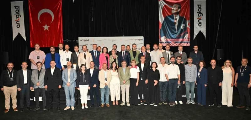 ANTGİAD üyelerinin katıldığı Antalya'da düzenlenen 2026-2027 sezon açılış toplantısı