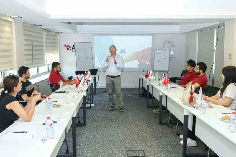 Adana Hacı Sabancı Organize Sanayi Bölgesi’nde AOSB Akademi eğitimlerinden bir görüntü