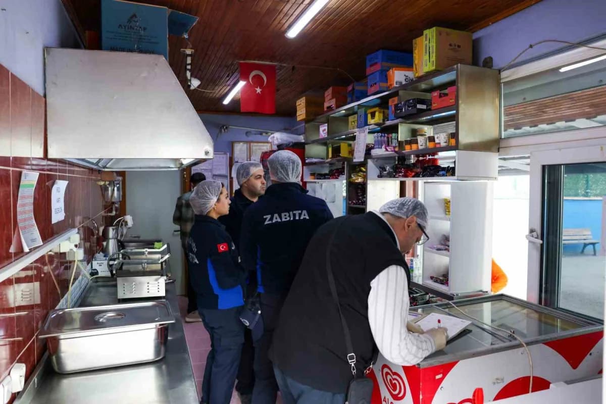 Arnavutköy Belediyesi, Öğrencilerin sağlıklı ve güvenli gıdaya ulaşması amacıyla okul kantinlerine yönelik denetimlerini