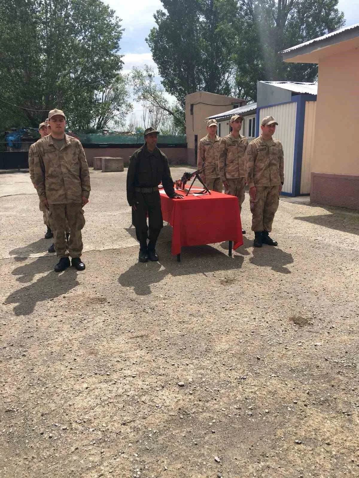 Arpaçay’da askerlik hayali temsili yemin töreniyle gerçeğe dönüştü(KARS-iha)