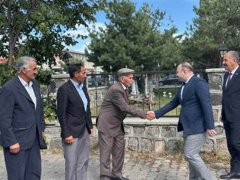Arpaçay’da Kaymakam Güvenç ve Başkan Elma’dan muhtarlara ziyaret(KARS-iha)