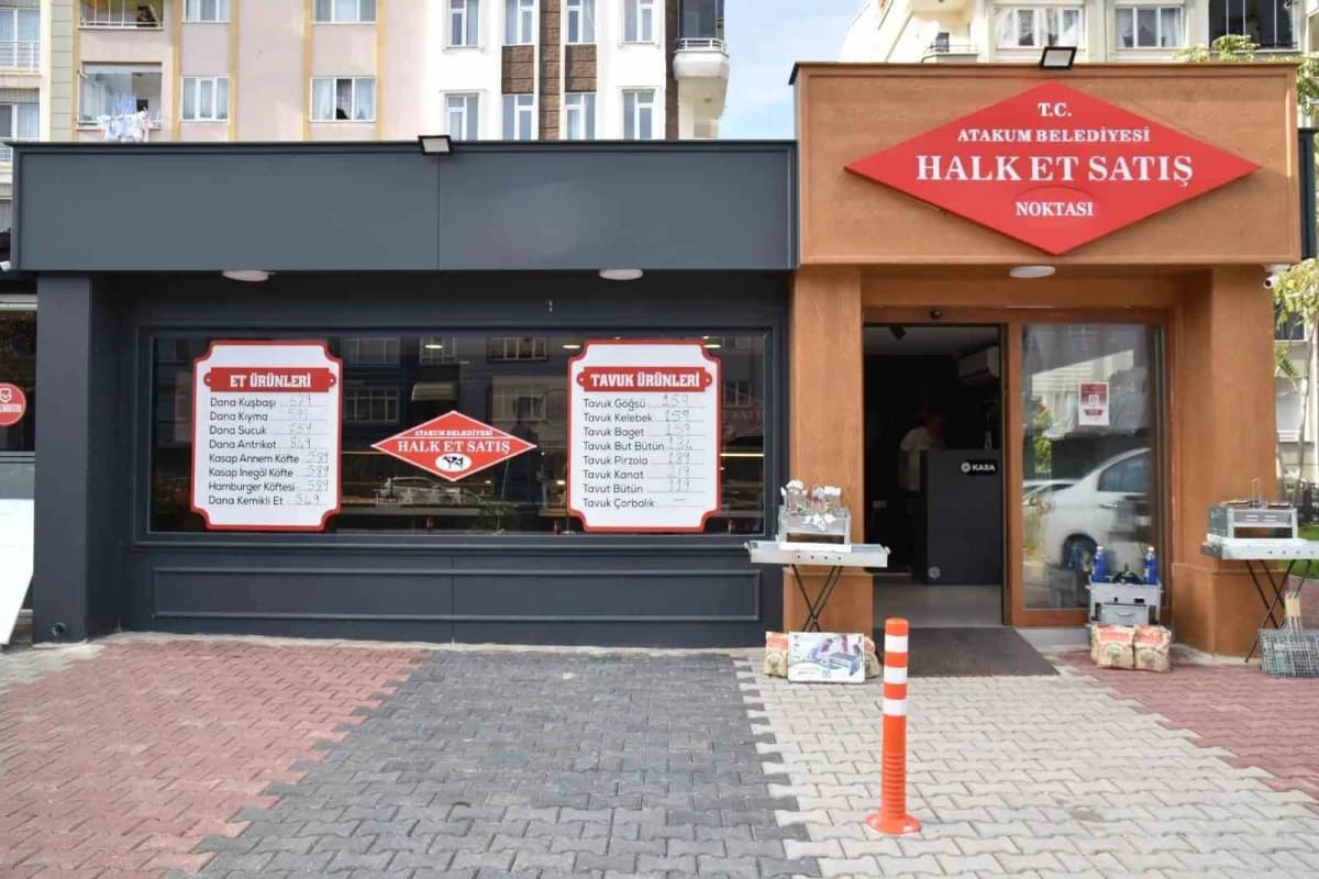 Atakum Belediye Başkanı Serhat Türkel’in kente kazandırdığı Kent lokantaları ve Halk Et Satış Noktası, öğrencisinden işç