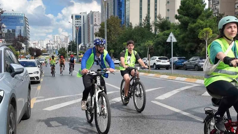 Ataşehir Belediyesi, İKV İstanbul AB Bilgi Merkezi ve AB Türkiye Delegasyonu iş birliğiyle düzenlenen Avrupa Hareketlili