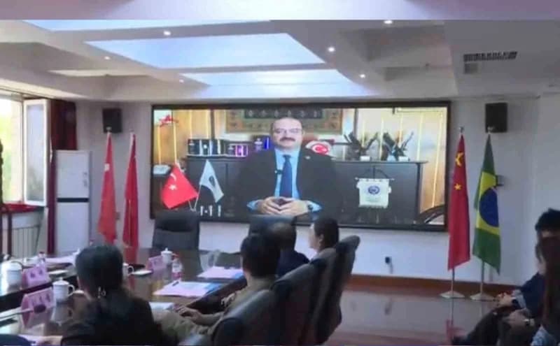 Kuşak ve Yol ülkelerine yönelik Buz ve Kar Semineri, Çin’in Harbin kentinde gerçekleştirildi. Atatürk Üniversitesi de dü