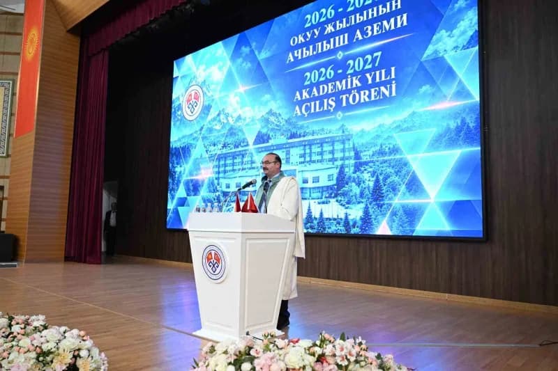 Atatürk Üniversitesi Rektörü Prof. Dr. Ahmet Hacımüftüoğlu konuşma yaptı
