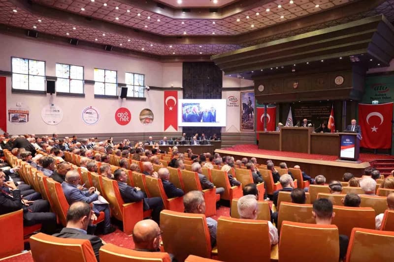 Ankara Ticaret Odası (ATO) Başkanı Gürsel Baran, "Enflasyonla mücadele ederken reel sektörün, üretimin, yatırımın, ticar