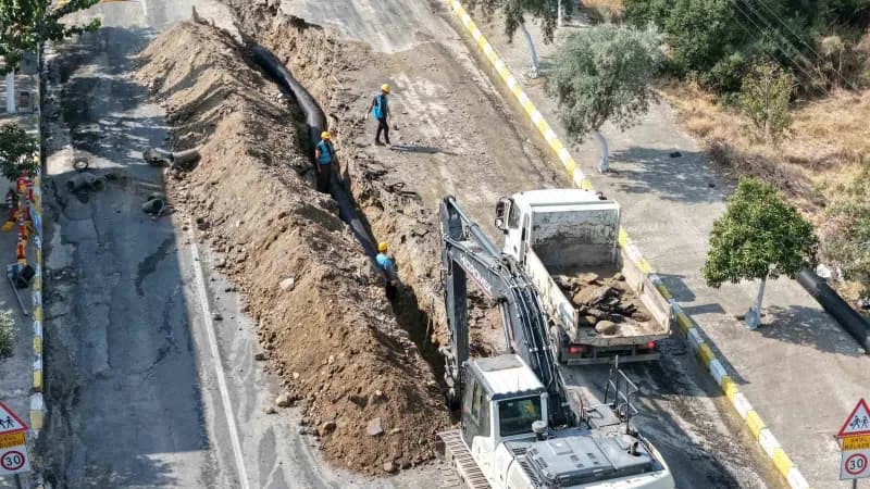 Aydın Büyükşehir Belediye Başkanı Özlem Çerçioğlu, yatırım ve çalışmaları Aydın’ın dört bir yanında vatandaşlarla buluşt
