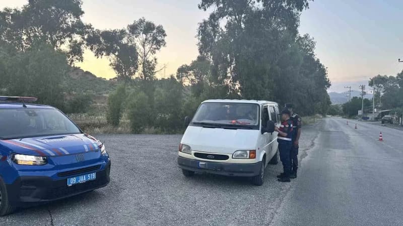 Aydın’da jandarma ekiplerinin düzenlediği Çember-142 Operasyonu sırasında operasyon alanı