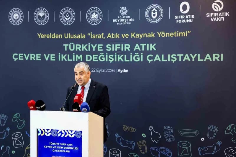 ADÜ Rektörü Prof. Dr. Bülent Kent
