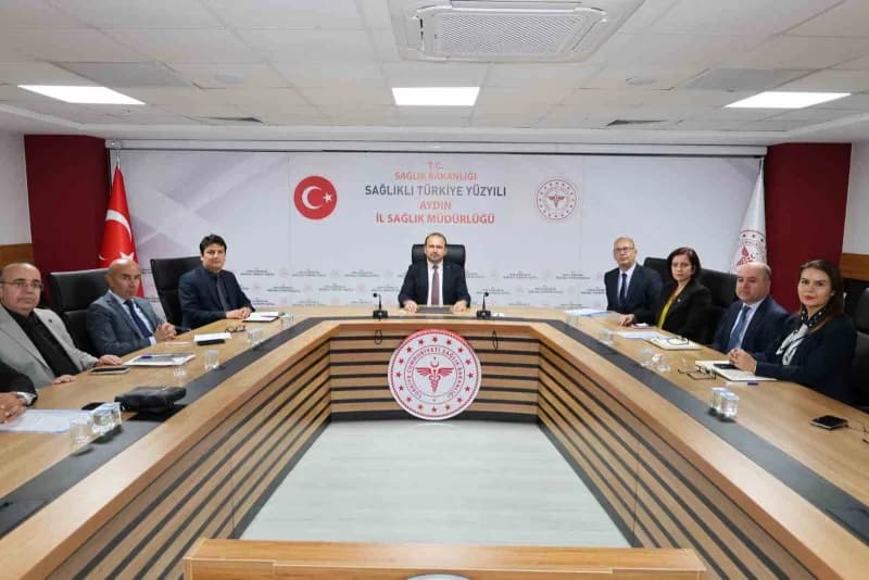 Kamu hastanelerinin Hizmetleri gözden geçirildi