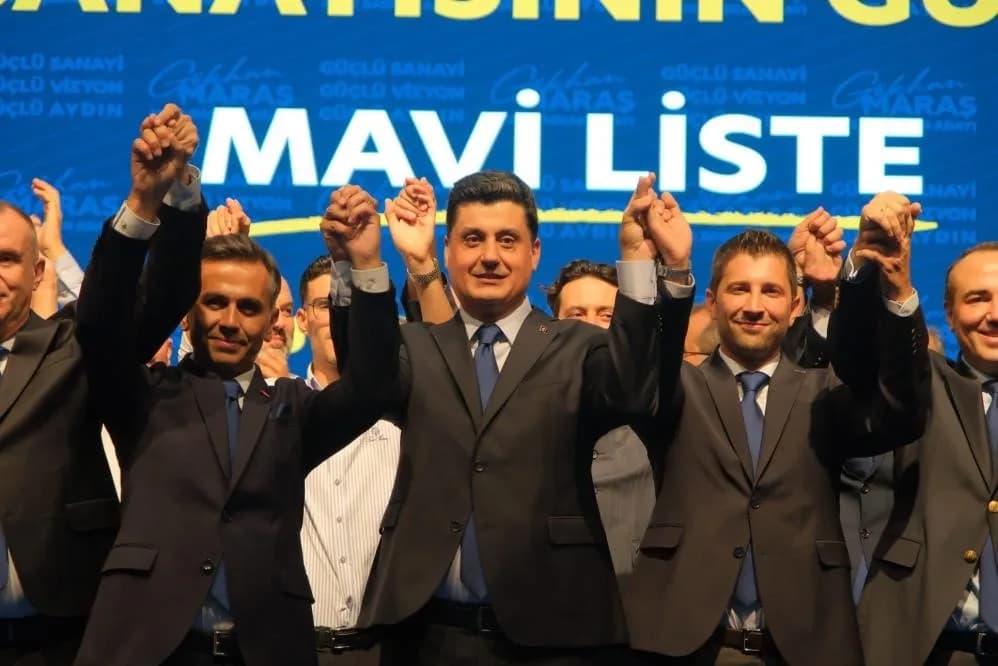 Aydın Sanayi Odası binası ve Mavi Liste seçim hazırlıkları