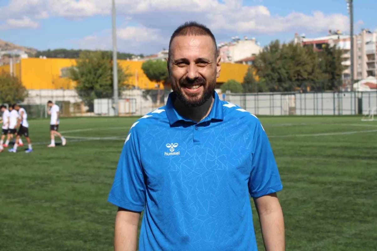 Aydınspor Teknik Direktörü Ali Türkel