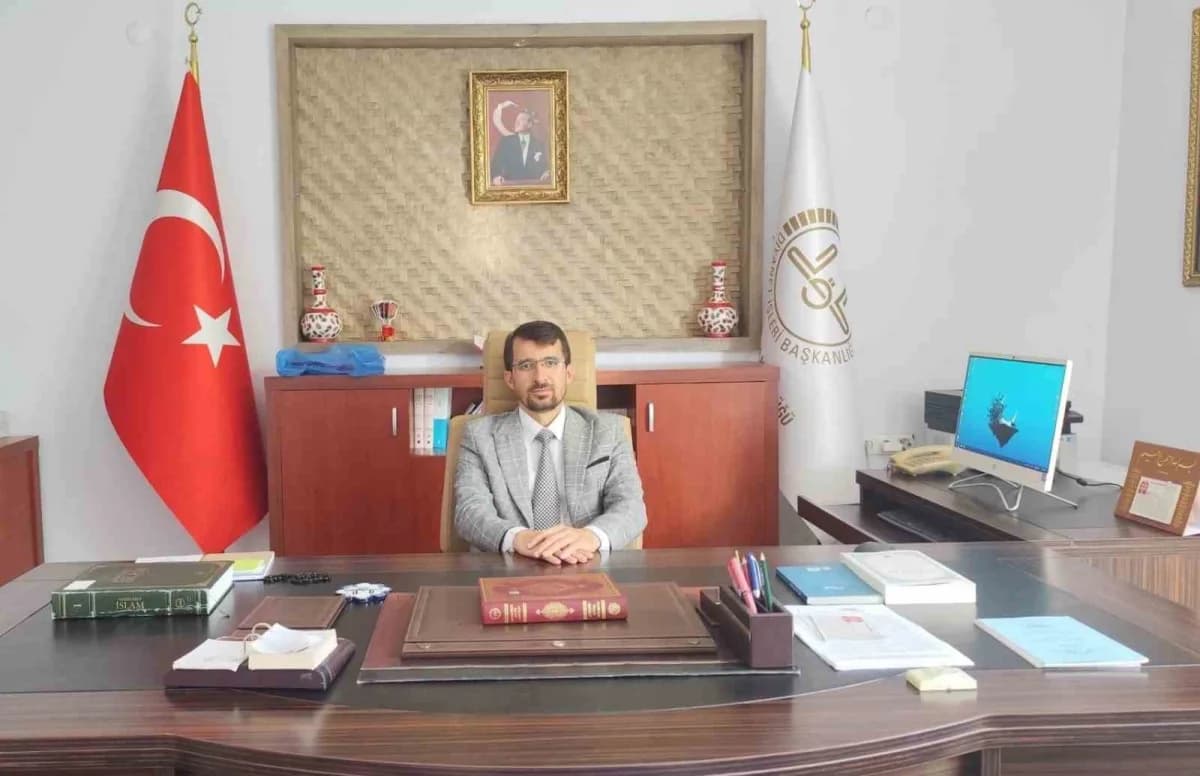 Aydıntepe İlçe Müftüsü Yavuz Koyuncu göreve başladı, Bayburt Aydıntepe'de görevde