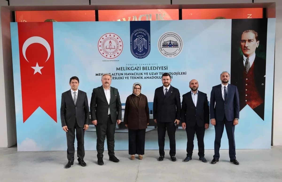 Melikgazi Belediye Başkanı Doç. Dr. Mustafa Palancıoğlu ve AK Parti Kayseri Milletvekili Ayşe Böhürler “Yılların Süzgeci