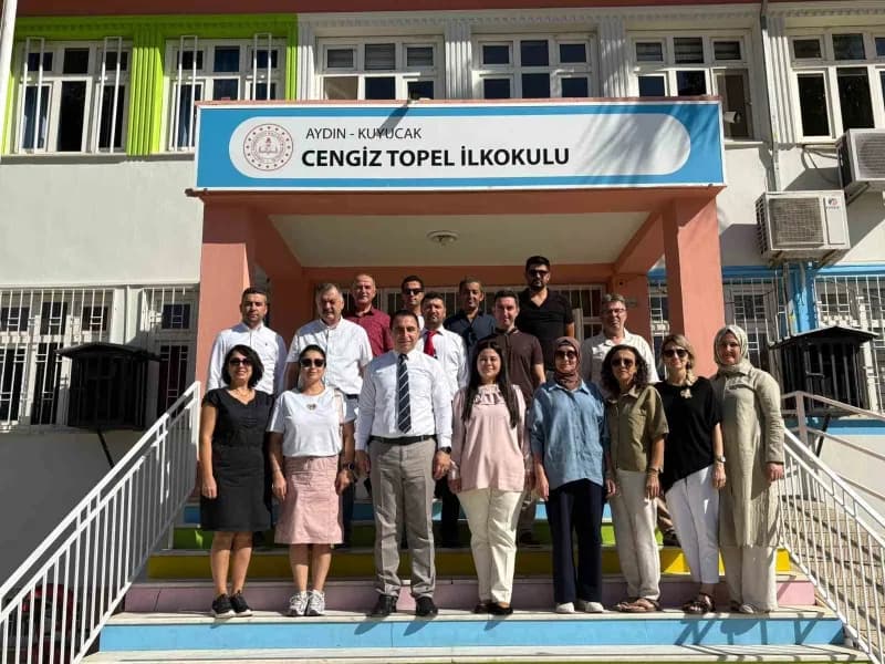 Aydın Sanayi Odası (AYSO) ve TOBB iş birliğiyle hazırlanan 500 okul çantası, Aydın’ın farklı ilçelerinde eğitim gören ih