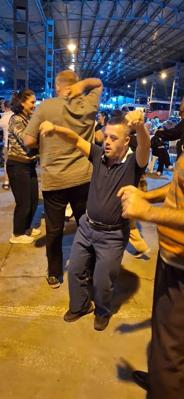 Ayvalık’ta 34 yıllık gelenek yine coşkuyla noktalandı