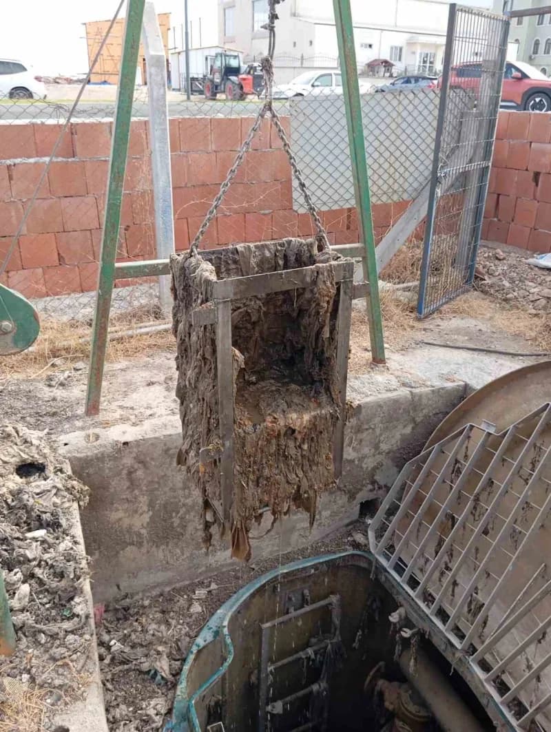 Ayvalık ıslak mendillerden dertli